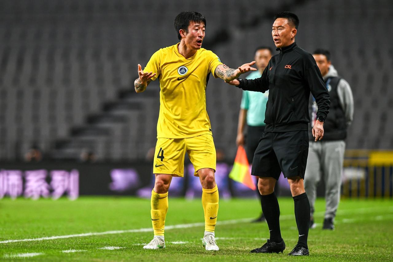 新赛季中超开赛!37岁前国脚放话,生日夜拿三分,给球队开个好头